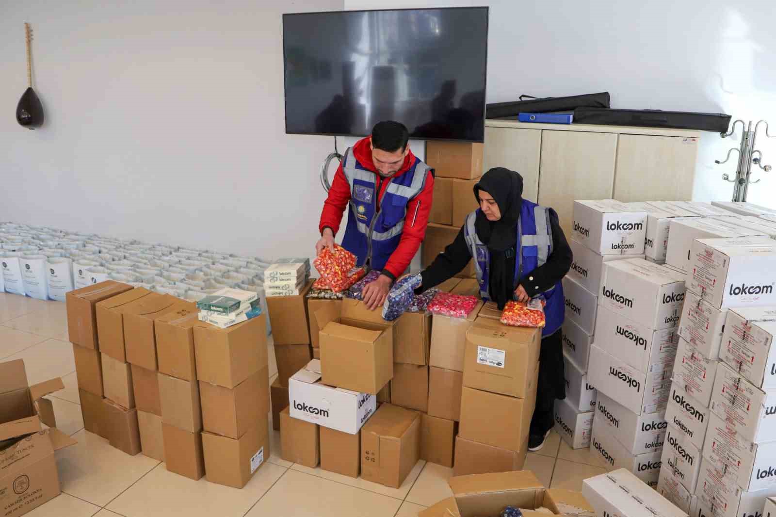 Diyarbakır’da yaşlılara dayanışma ziyareti
