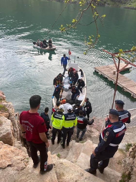 Diyarbakır’daki boğulma olayında akılalmaz görüntü: Bot dakikalarca kendi etrafında dönmüş
