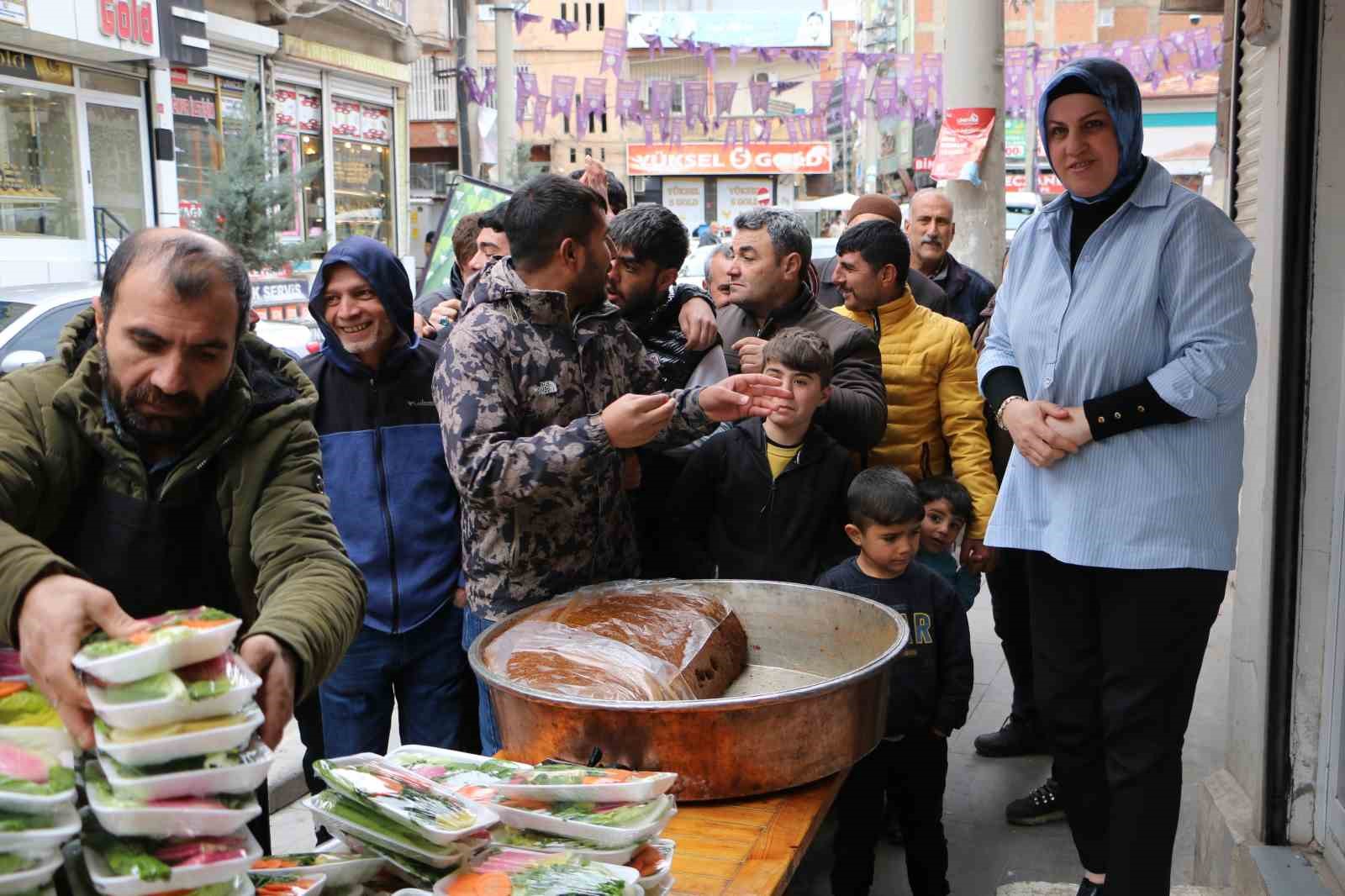 Diyarbakırlı muhtardan örnek davranış

