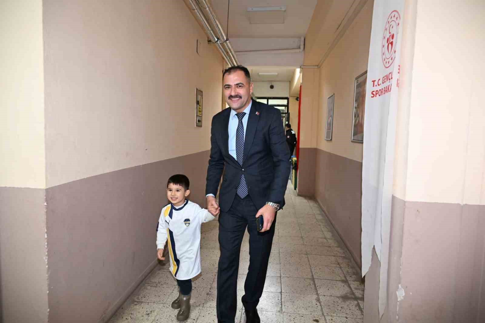 DMD hastası Rahmi Kerem için düzenlenen futsal turnuvası başladı
