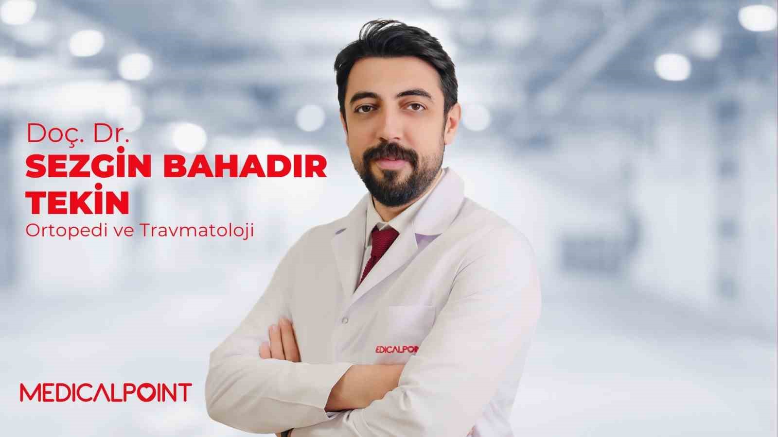 Doç. Dr. Sezgin Bahadır Tekin: "Sırt ağrısı sadece yorgunluk değil: Kifozu göz ardı etmeyin"
