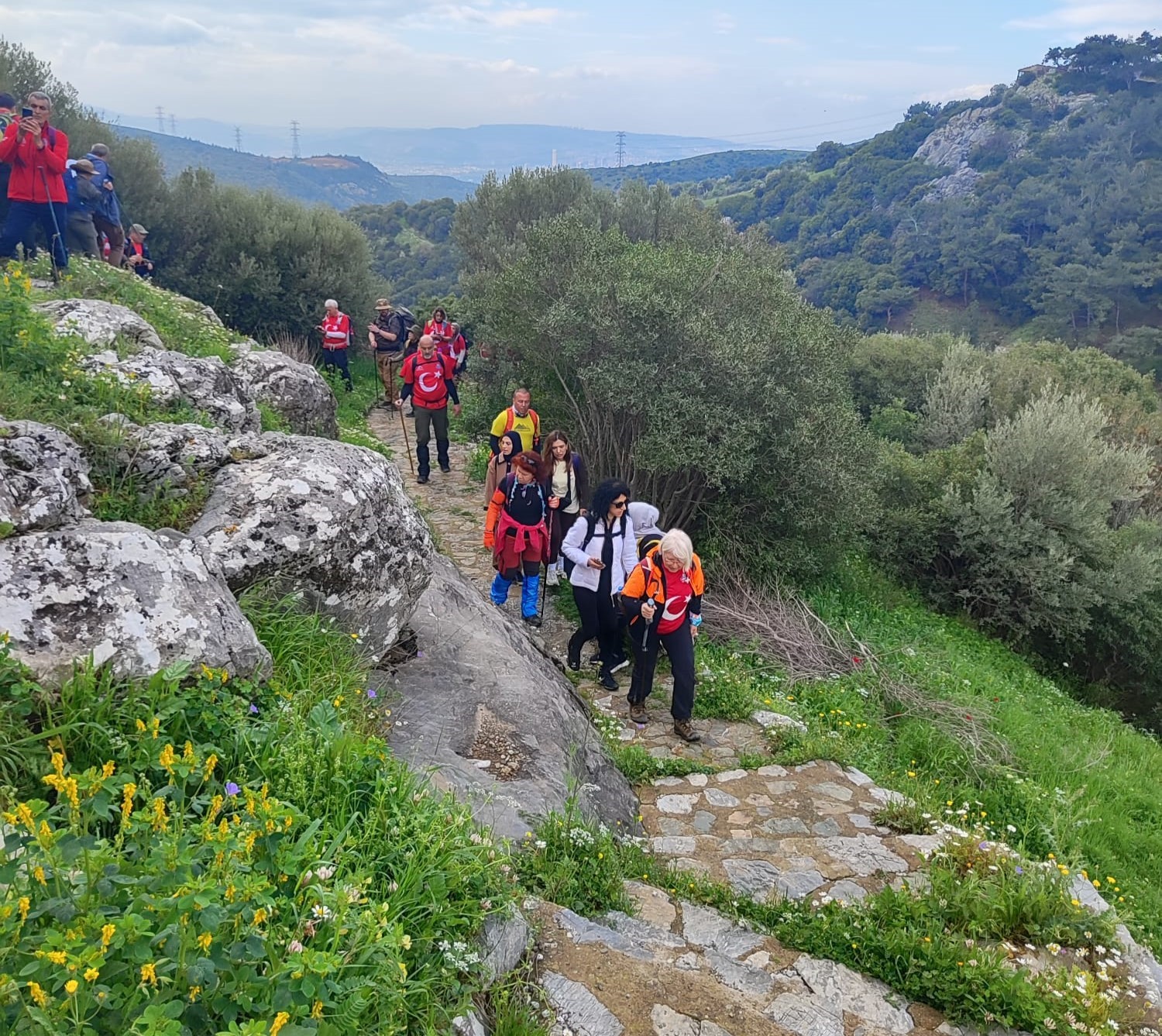 Doğa tutkunları Homeros Vadisi’ni keşfetti
