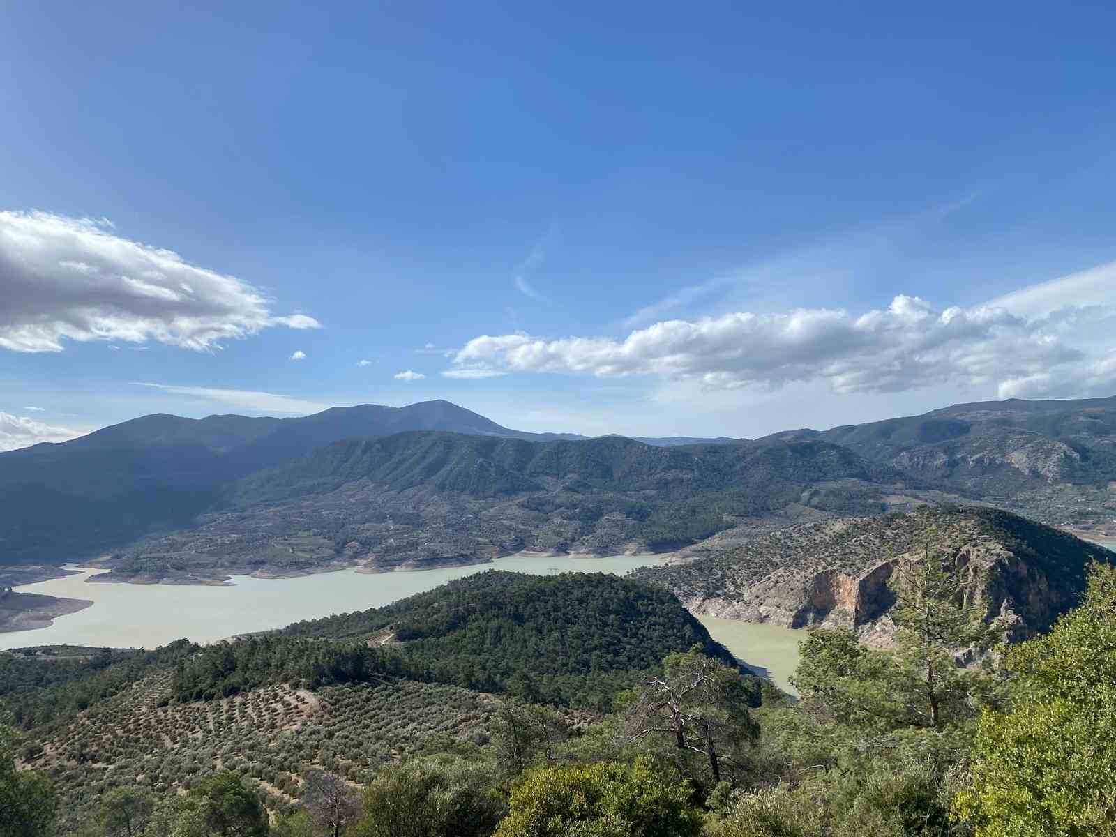 Doğaseverler Arapapıştı’da trekking etkinliğinde buluştu
