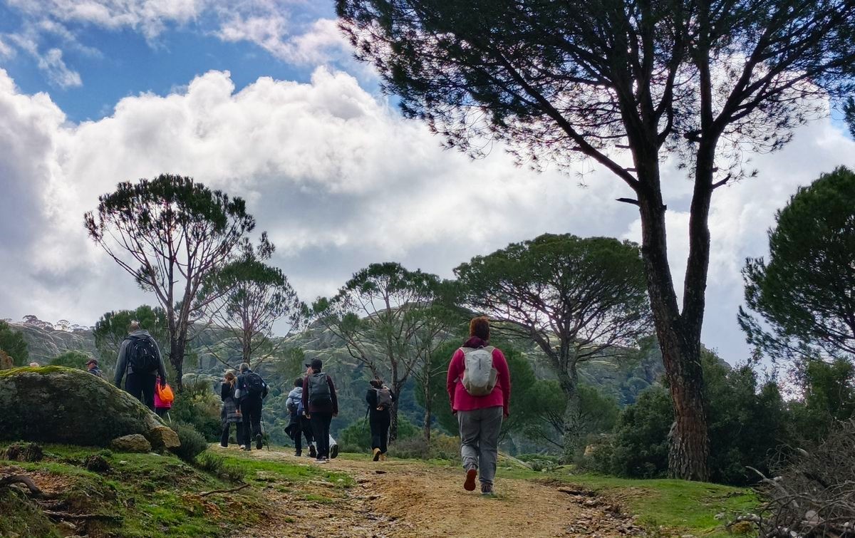 Doğaseverler Latmos’u gezdi
