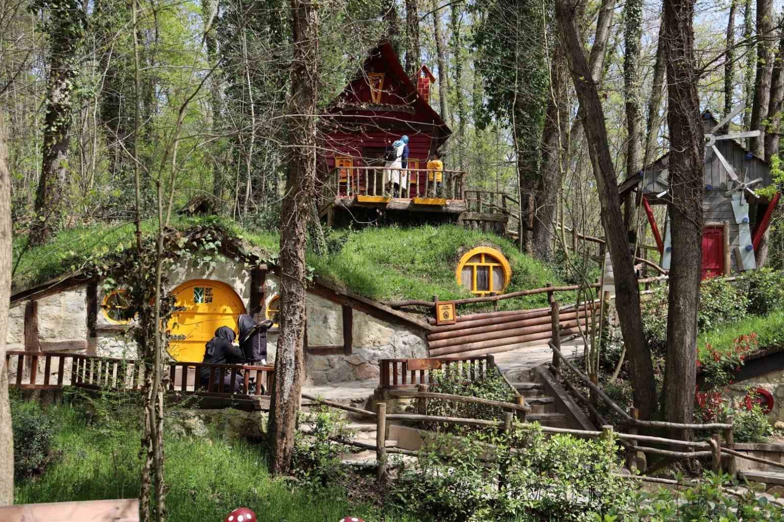 Doğaseverlerin uğrak noktası Ormanya bahara "merhaba" dedi
Doğaseverlerin uğrak noktası Ormanya bahara "merhaba" dedi