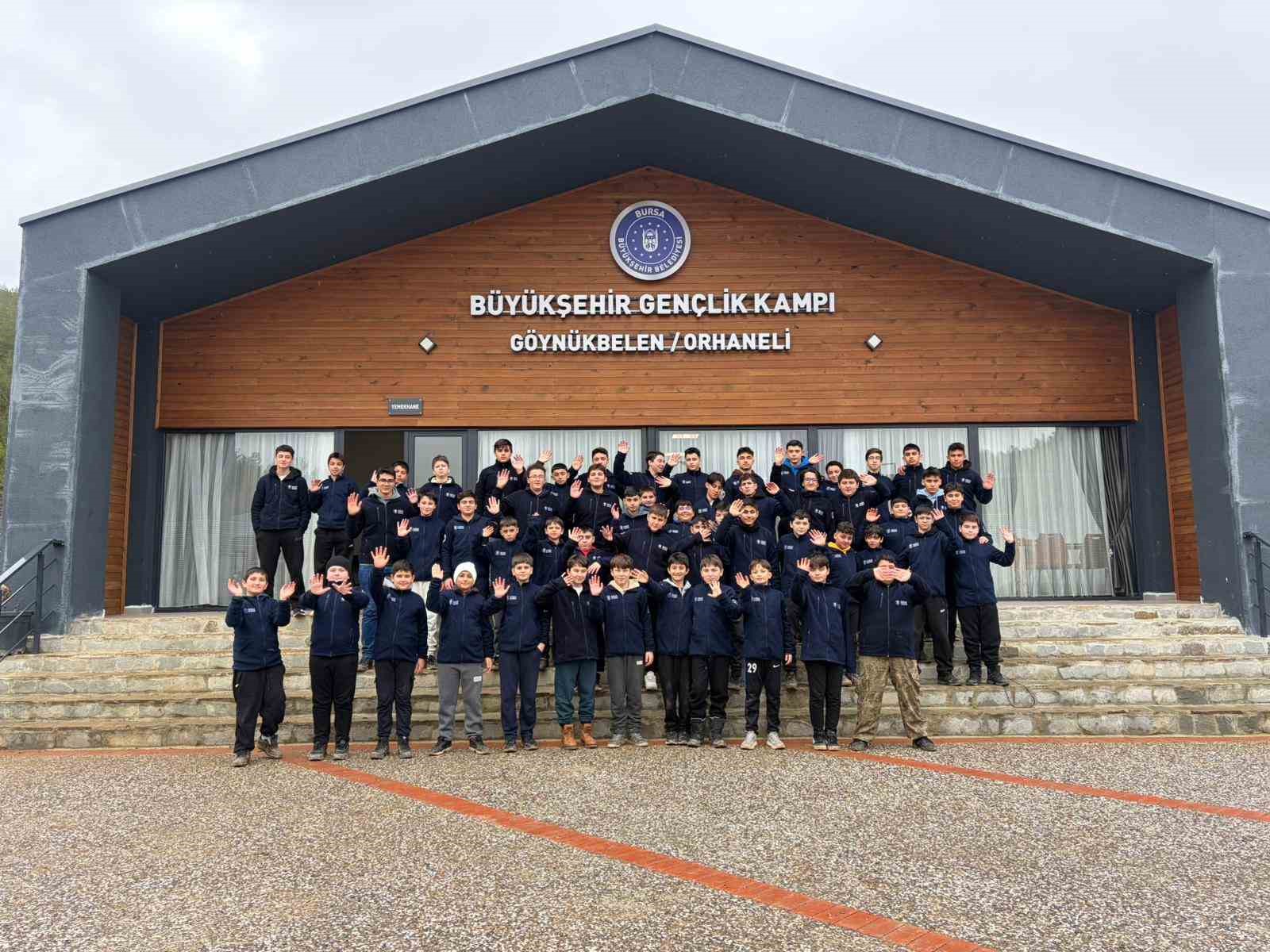 Doğayla iç içe yarıyıl tatili kampı
