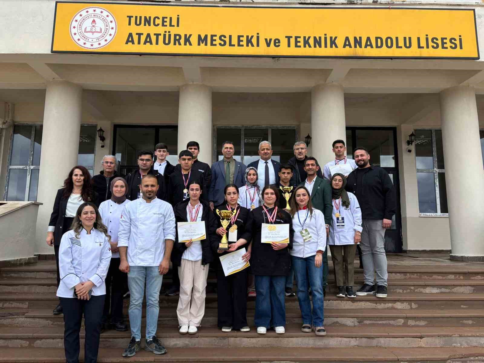 Doğu Anadolu’nun şef adayları Tunceli’de yarıştı
