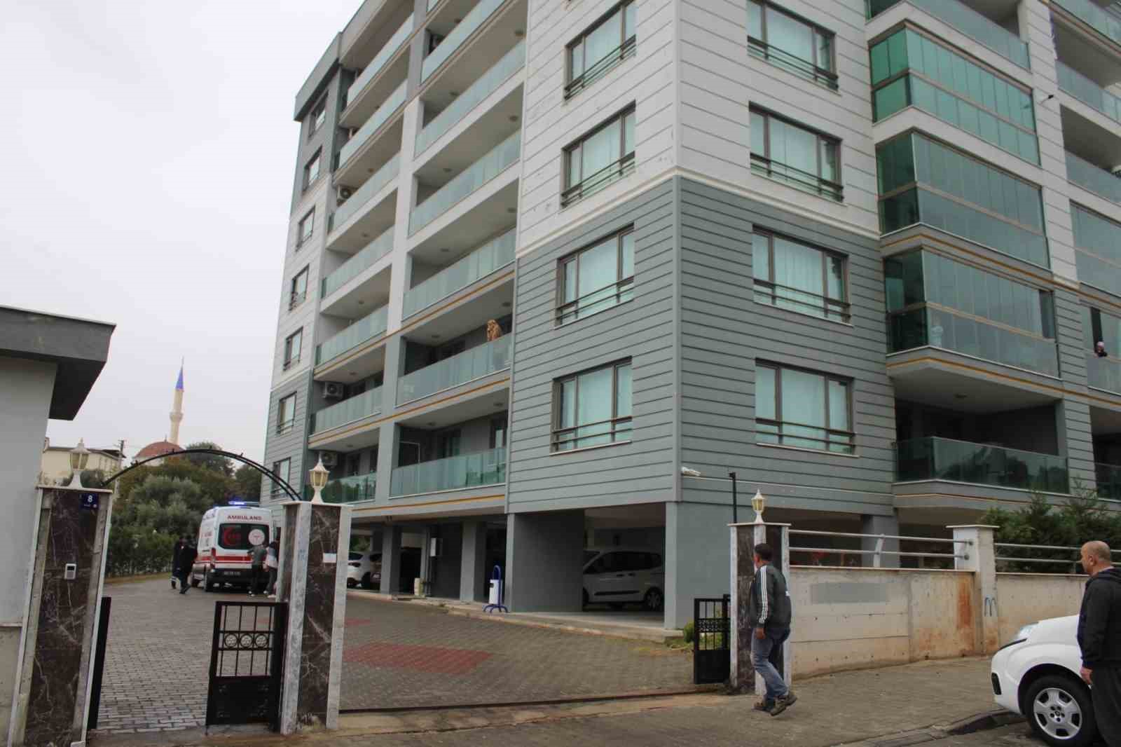 Doktorlar ‘yaşamaz’ dedi, eşinin desteği hayatta tuttu
