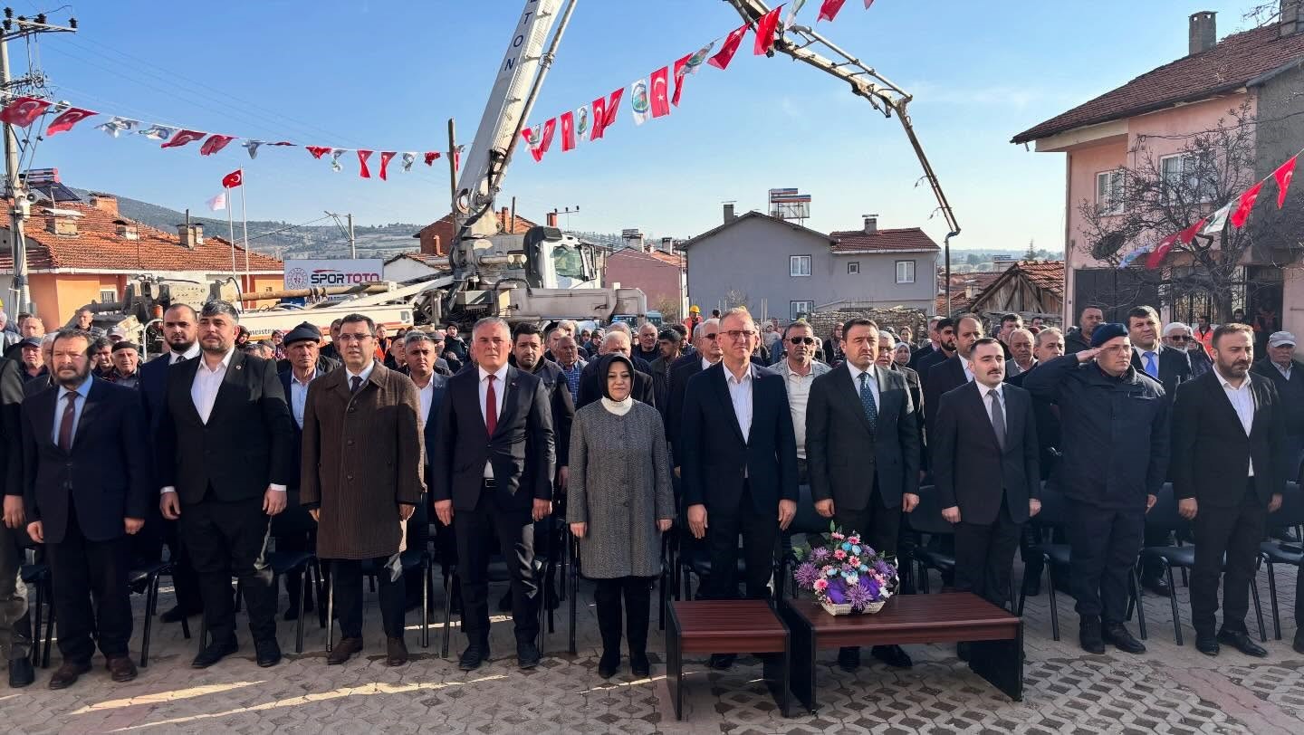 Domaniç’in Çukurca beldesine Gençlik Merkezi
