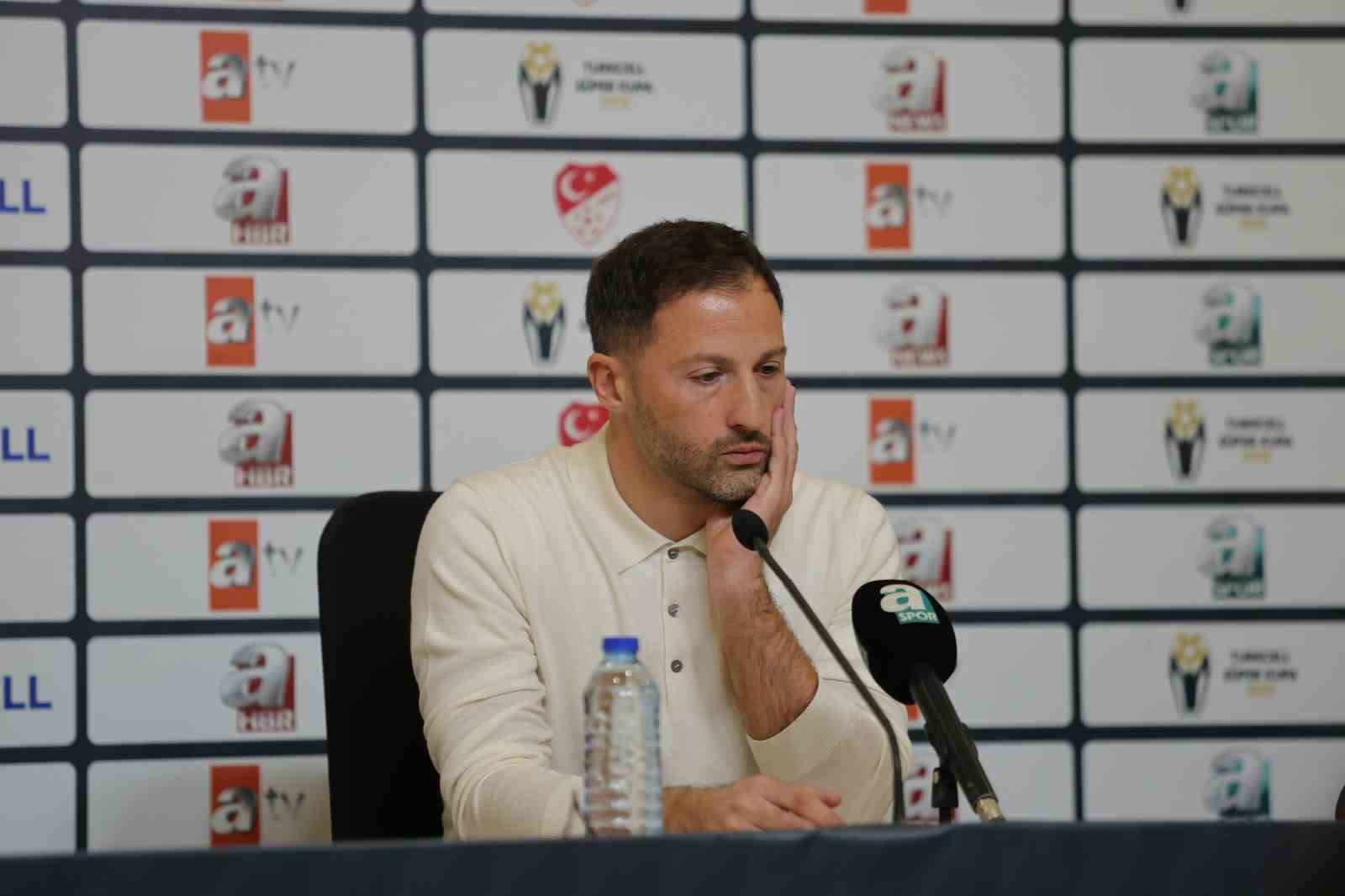 Domenico Tedesco: "Galatasaray maçı bizim için güzel bir test olacak"
