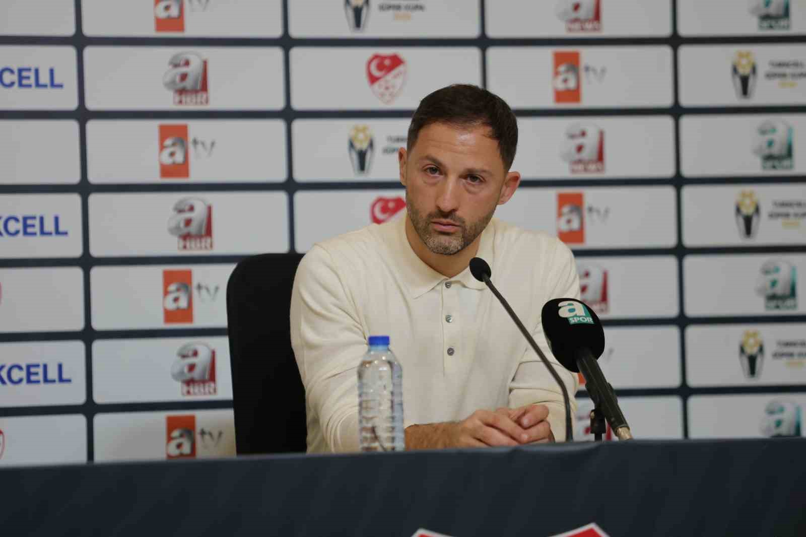 Domenico Tedesco: "Galatasaray maçı bizim için güzel bir test olacak"
