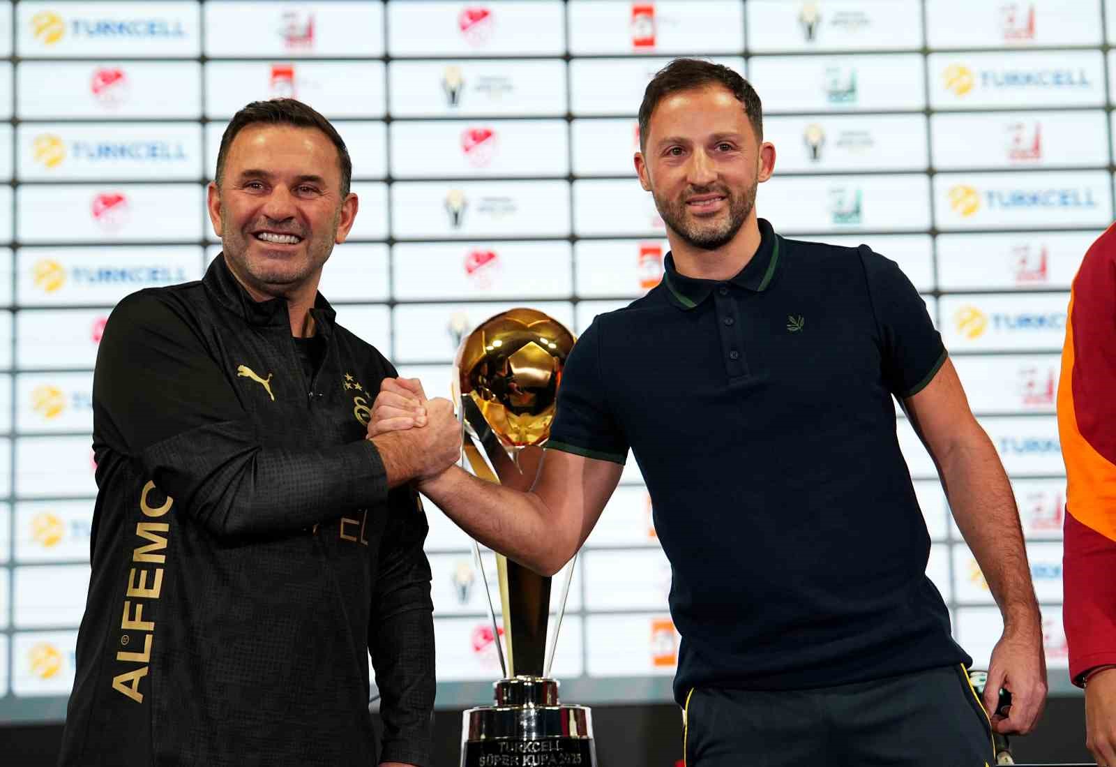 Domenico Tedesco: "Takım olarak bu maç için sabırsızlanıyoruz"
