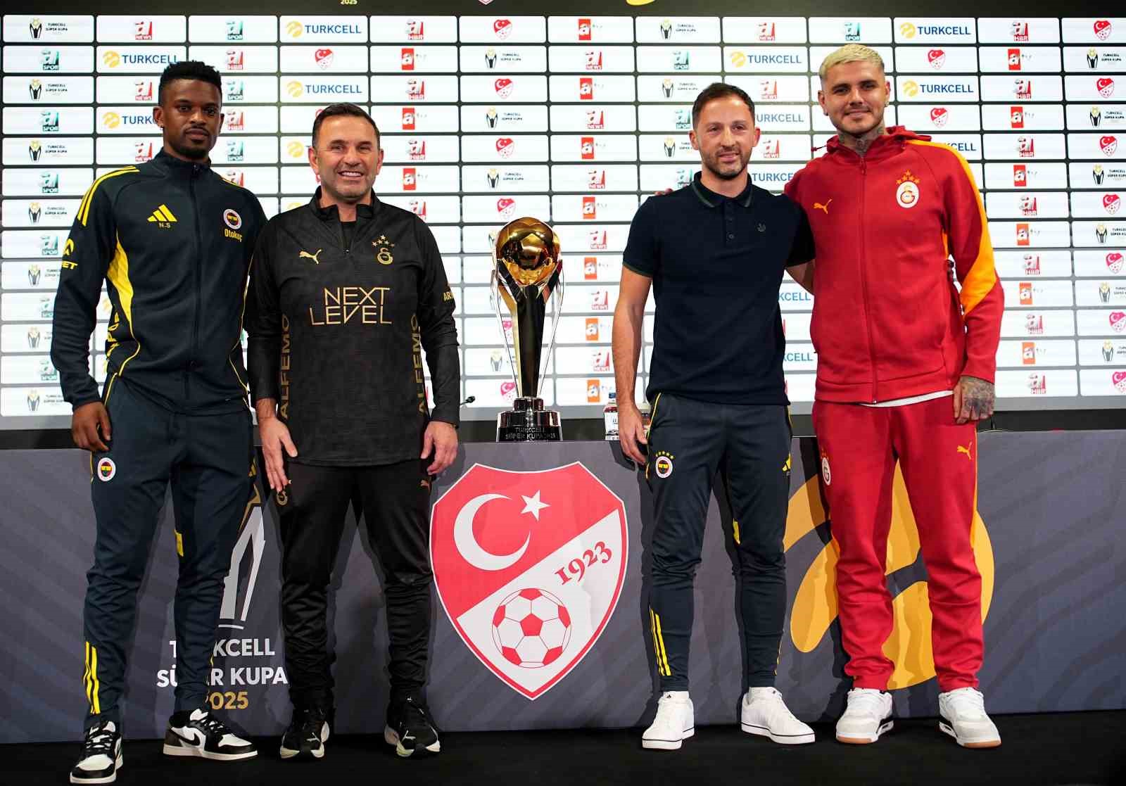 Domenico Tedesco: "Takım olarak bu maç için sabırsızlanıyoruz"
