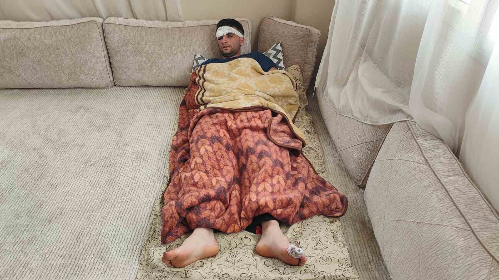 Döner ustası motosiklet sürücüsü: "Kaza sonrası kaçıp gittiler"
Döner ustası motosiklet sürücüsü: "Kaza sonrası kaçıp gittiler"