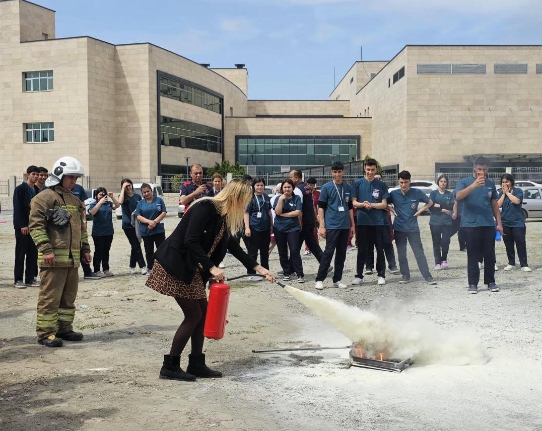 Dörtyol Devlet Hastanesi’nde yangın güvenliği eğitimi
