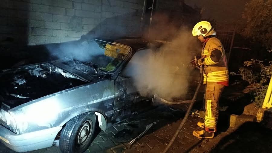 Dörtyol’da  otomobil yangını
