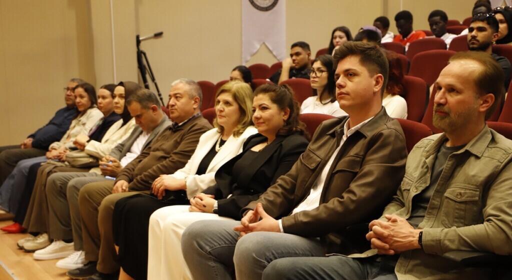 DPÜ’de Kütahya türküleri ve halk oyunları rüzgârı
