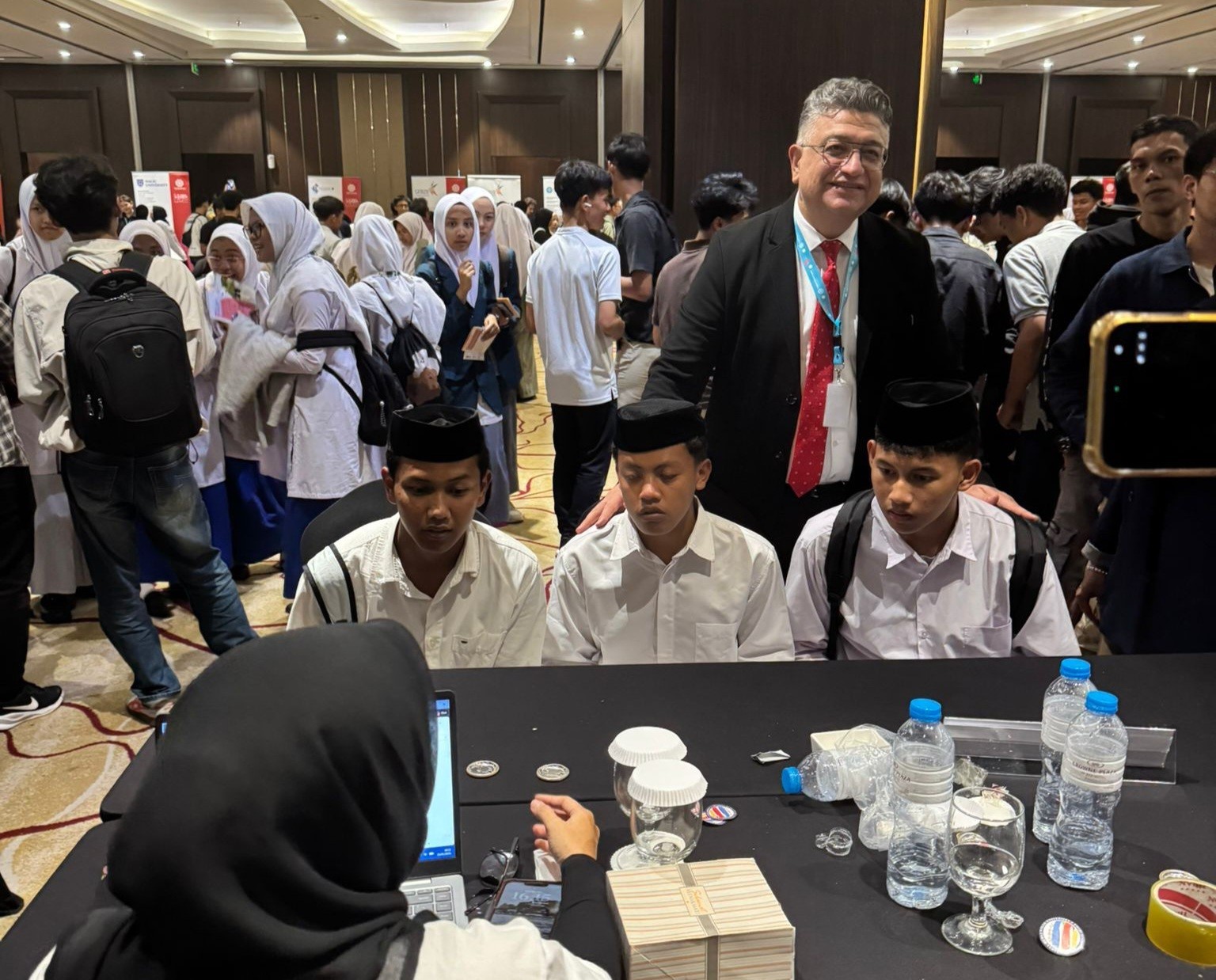 DPÜ’nün Endonezya temasları, YÖK’ün uluslararasılaşma politikasına sahada örnek oldu
