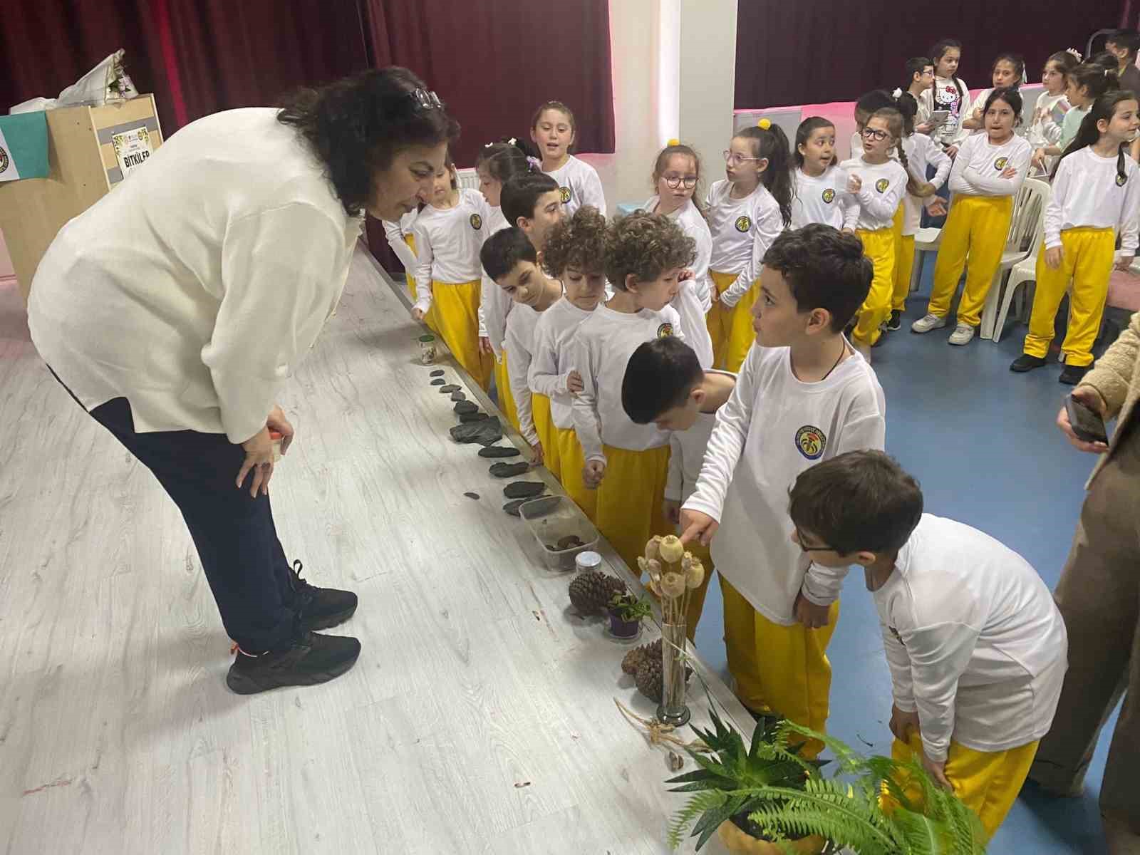 Dr. Derviş Nihat Arkat İlkokulunda TÜBİTAK Bilim Söyleşisi

