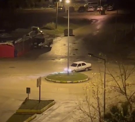 Drift atan otomobil sürücüsü tepkilere neden oldu
