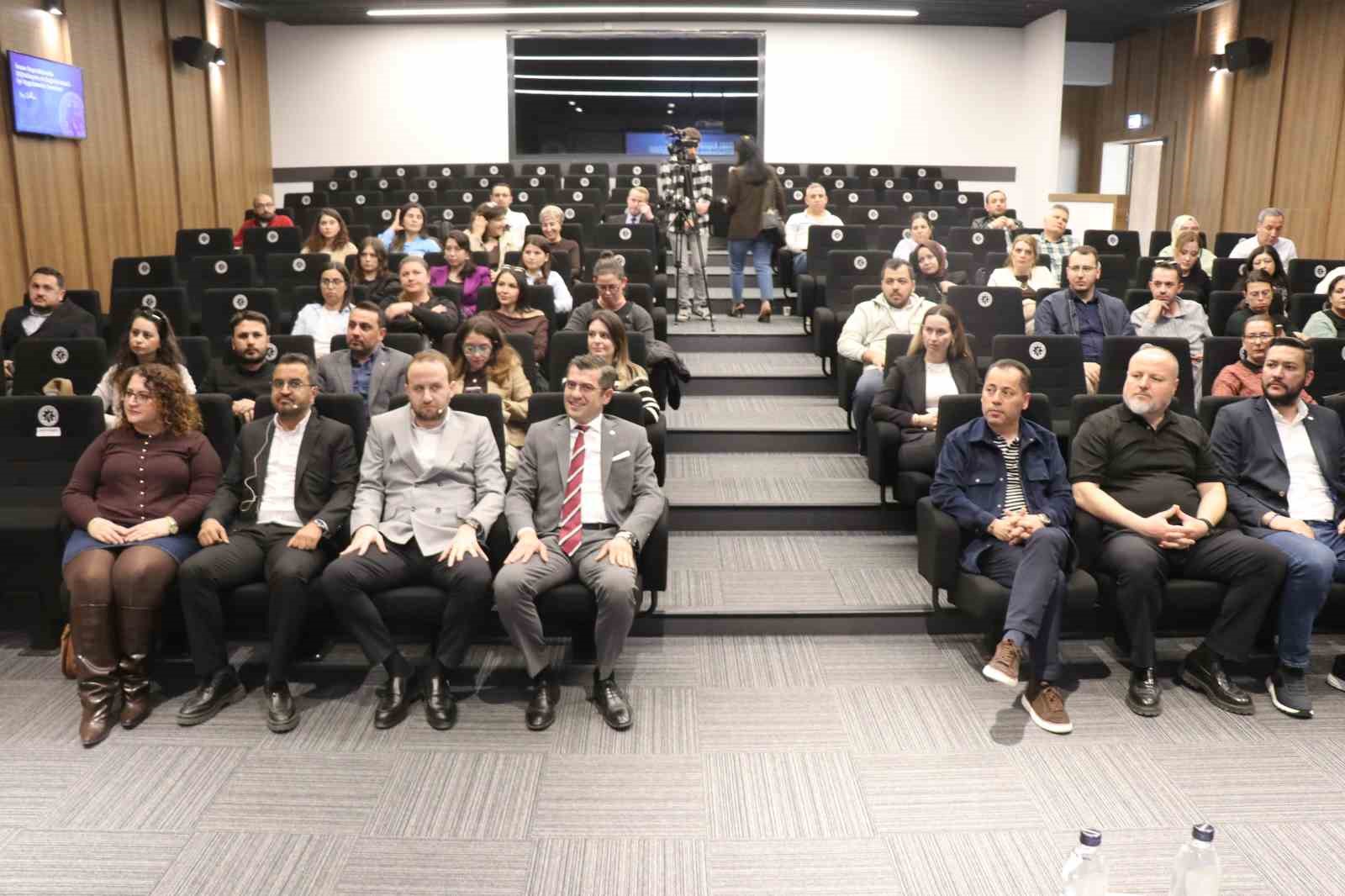 DSO’dan ‘İnsan Kaynaklarında Dijitalleşme ve Bağlılık Odaklı Uygulamalar’ eğitimi
