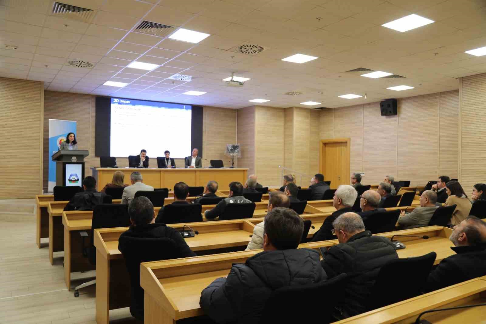 DTSO Başkanı Kaya: "Bölge illeri de Mega Sanayi Alanları kapsamına alınmalı"
