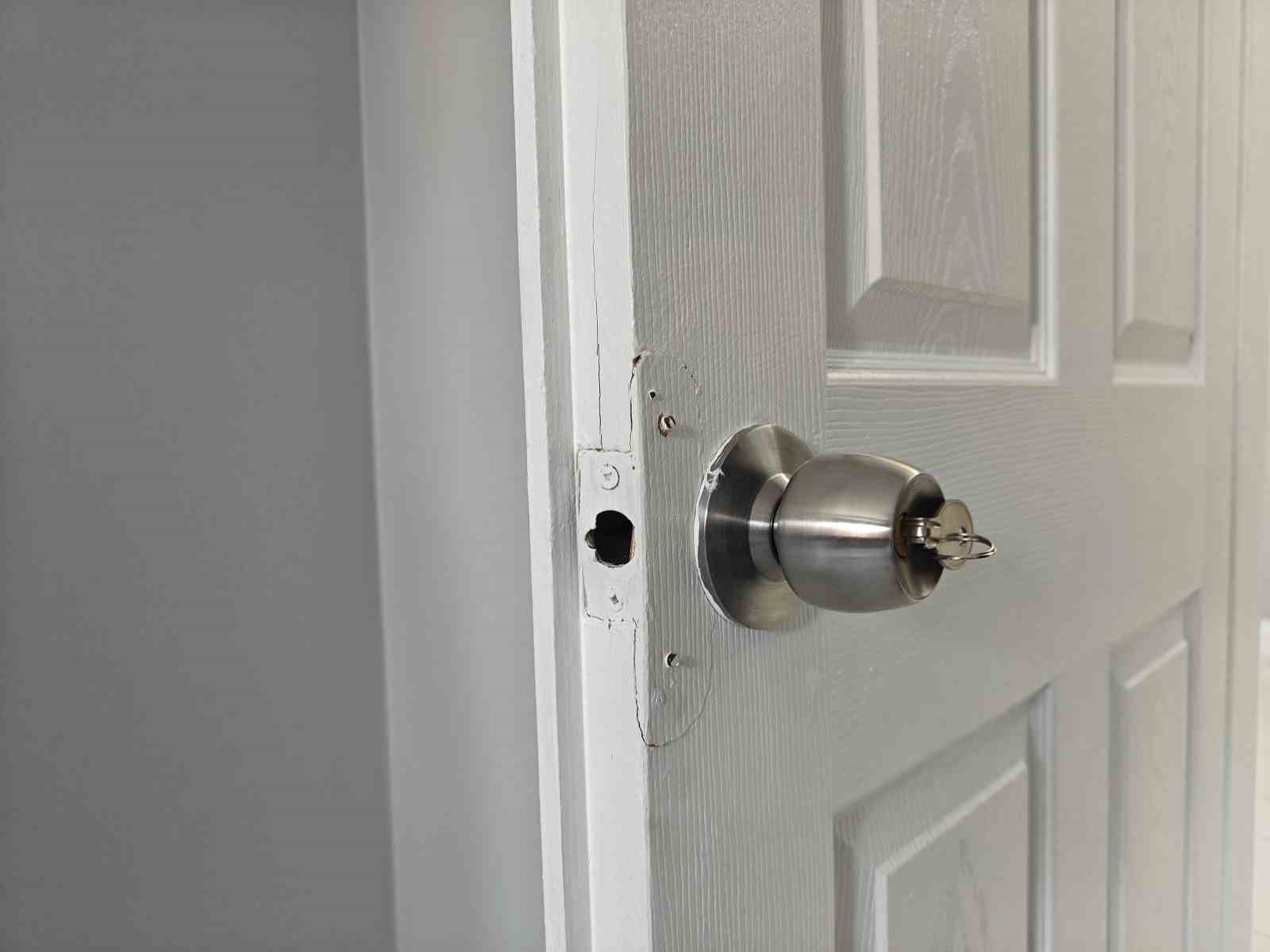 Düğün gecesi şüpheli şekilde ölen uzman çavuşun eşinin yargılanmasına başlandı
