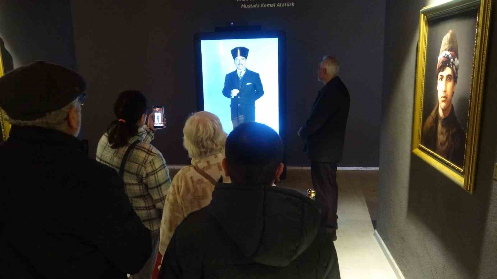 Dumlupınar Diorama Müzesi yoğun ilgi görüyor
