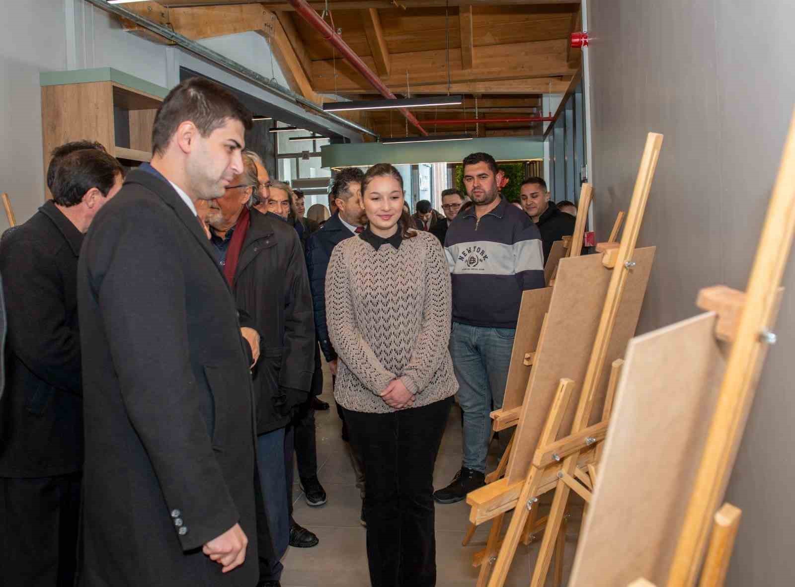 Dumlupınar’da "Objektifimden Dumlupınar" fotoğraf yarışmasının ödülleri sahiplerini buldu
