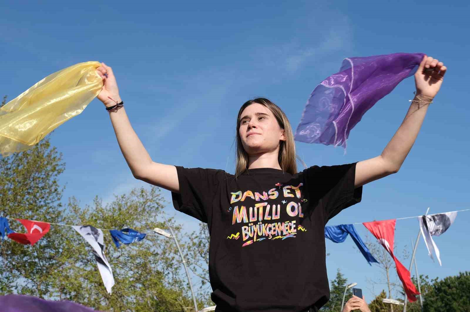 Dünya Dans Günü renkli görüntülere sahne oldu
