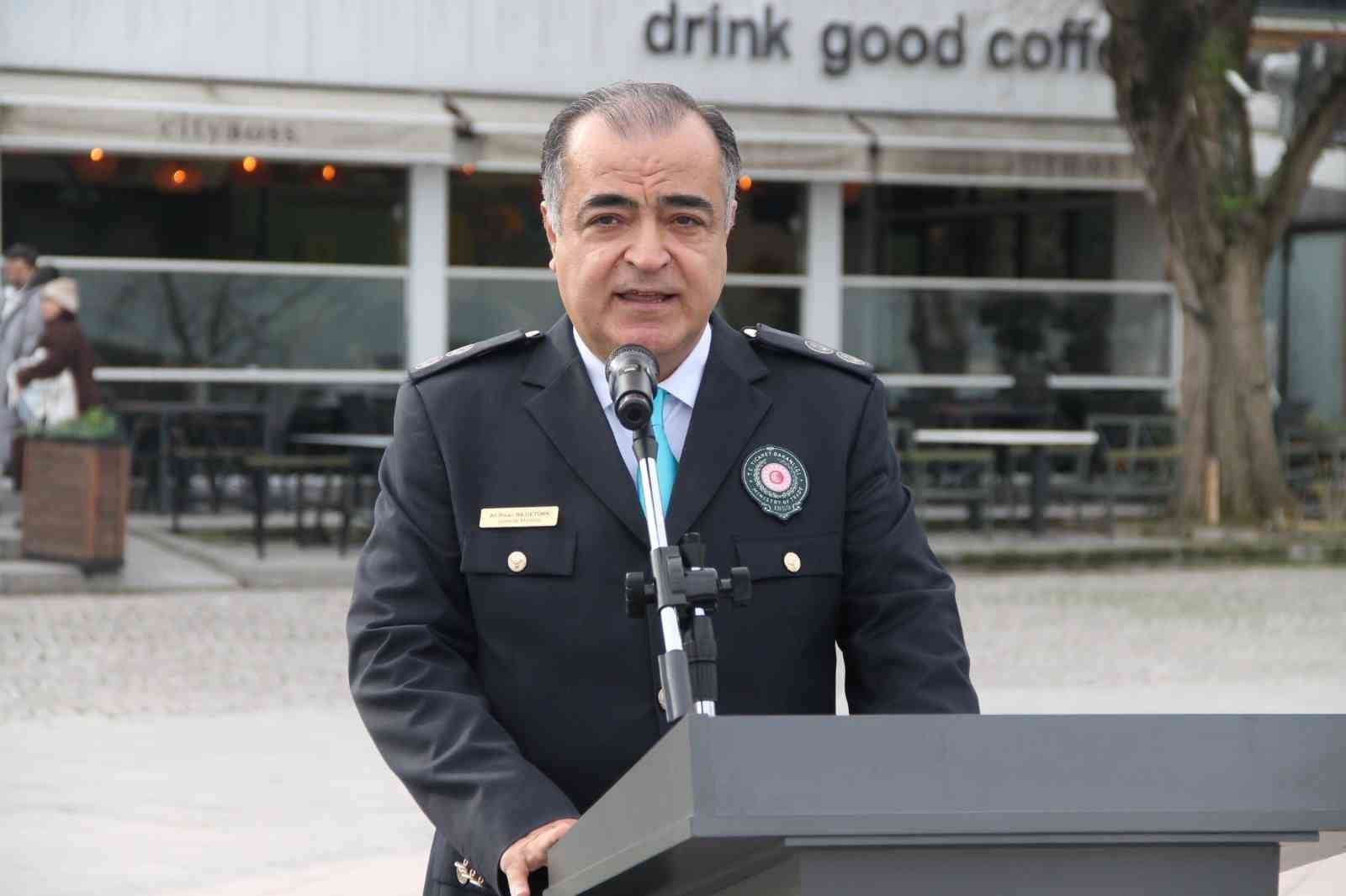 Dünya Gümrük Günü Yalova’da törenle kutlandı
Dünya Gümrük Günü Yalova’da törenle kutlandı