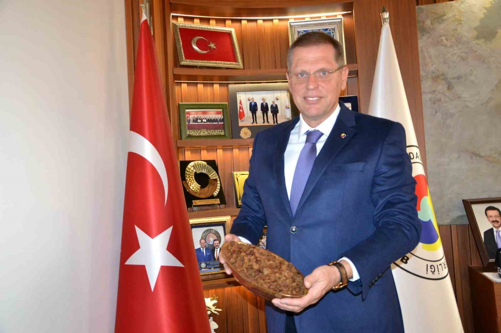 Dünya kuru üzümünün kalbi Manisa’da atıyor
Dünya kuru üzümünün kalbi Manisa’da atıyor