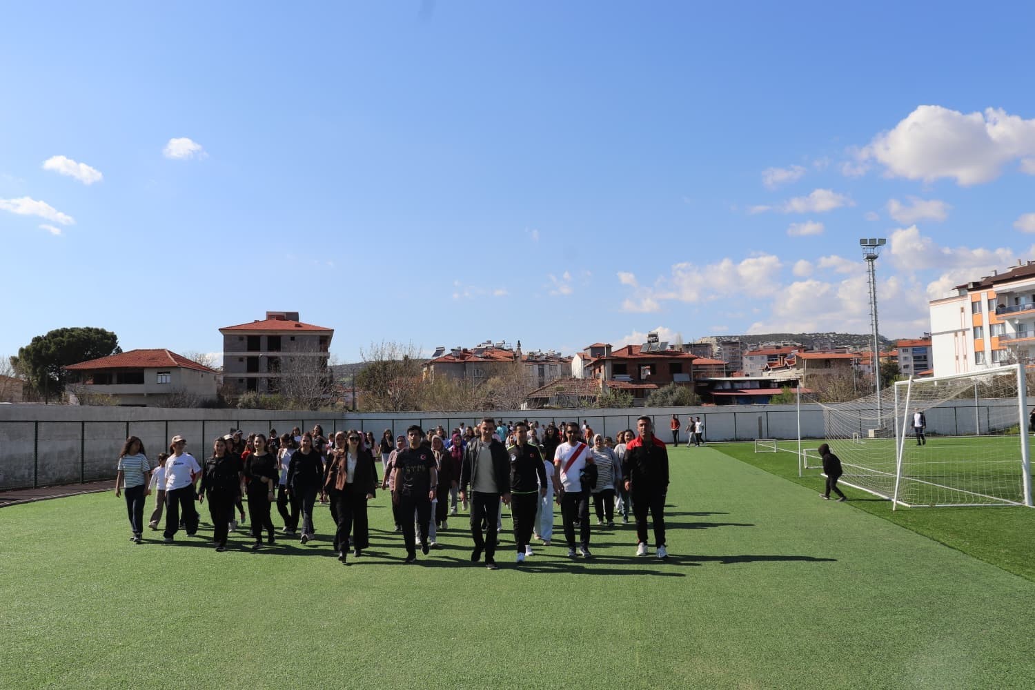 Dünya Sağlık Günü’nü yürüyerek kutladılar
