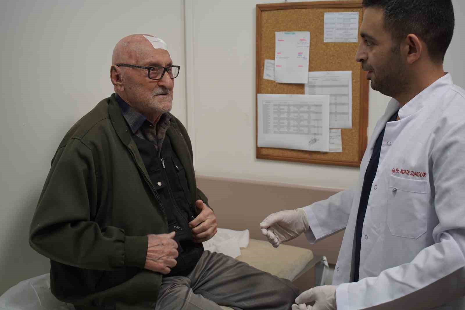 Dünyada 3’üncü kez rastlandı: Saçlı derideki nadir tümör Sakarya’da tedavi edildi
