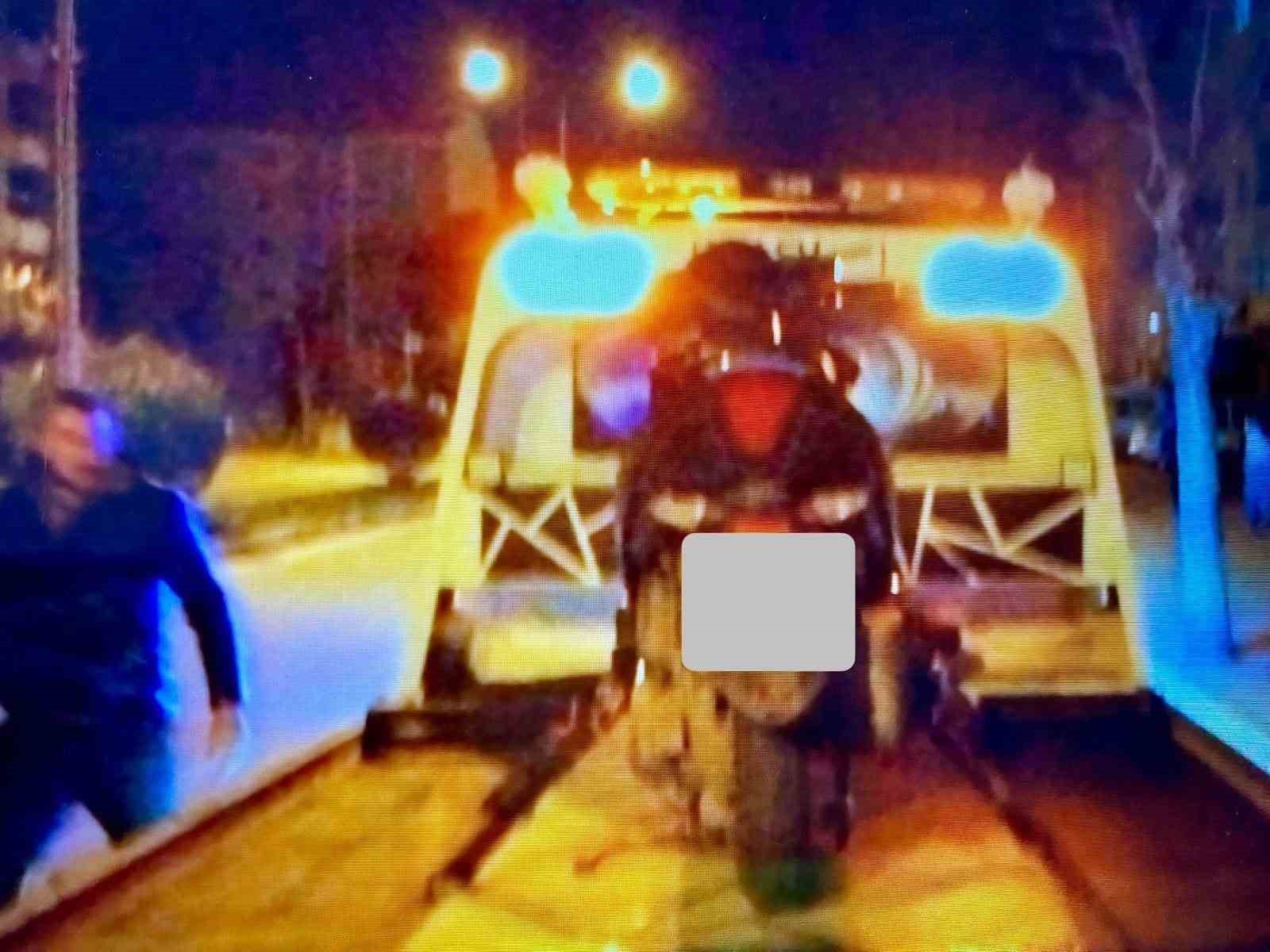Dur ikazına uymayarak kaçan motosiklet sürücüsü 28 bin 875 TL cezadan kaçamadı
