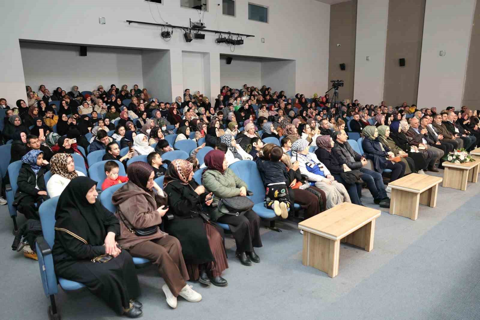 Dursun Ali Erzincanlı Körfezlilerle buluştu
