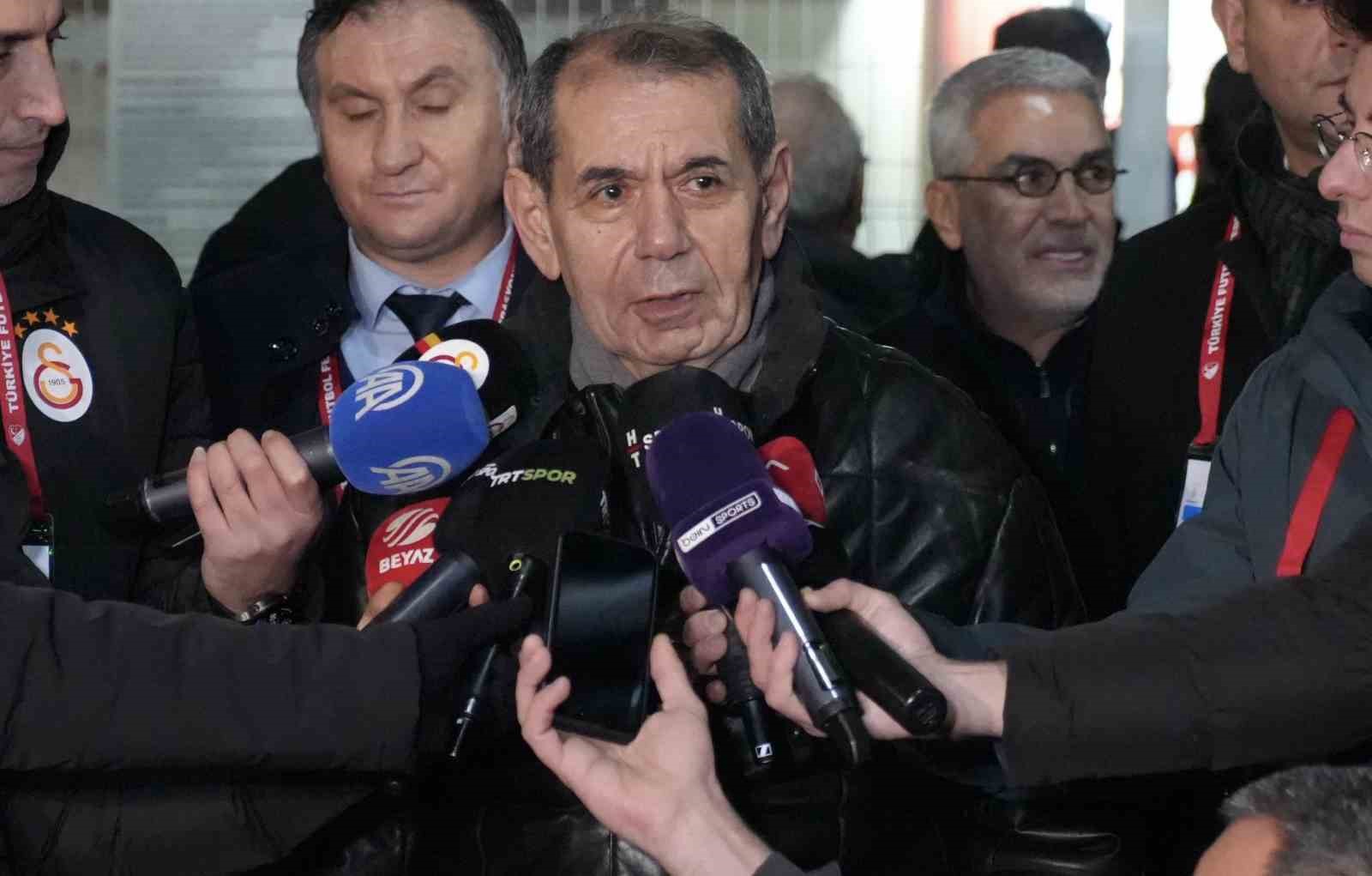 Dursun Özbek: "Icardi 5 ay daha Galatasaray’ın futbolcusudur"
Dursun Özbek: "Icardi 5 ay daha Galatasaray’ın futbolcusudur"