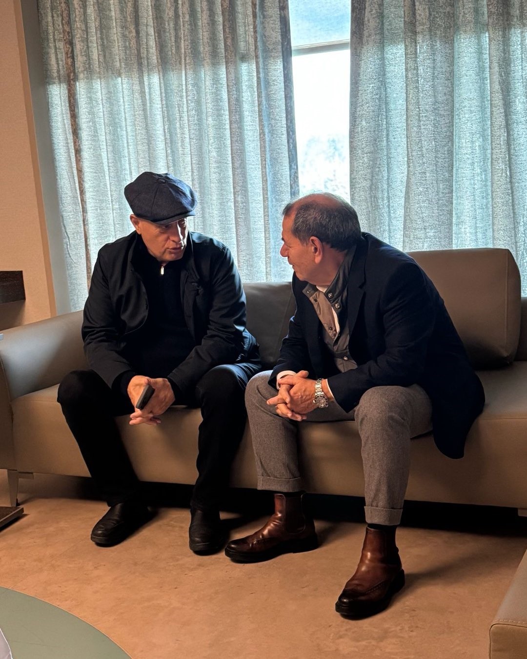 Dursun Özbek, İsa Doğan’ı hastanede ziyaret etti
