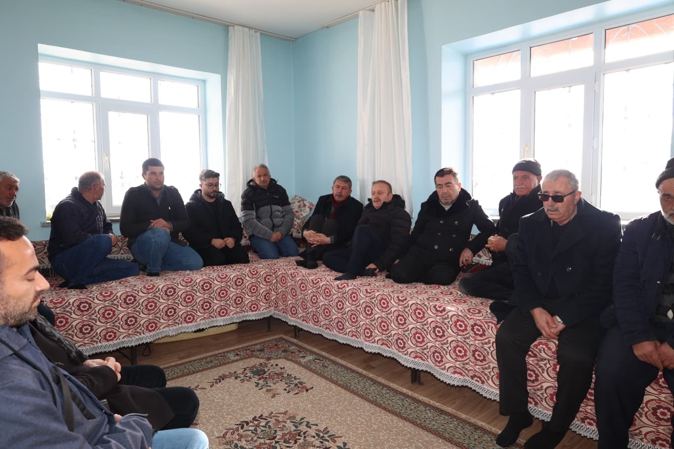 Duş sonrası fenalaşıp hayatını kaybeden çocuk toprağa verildi
