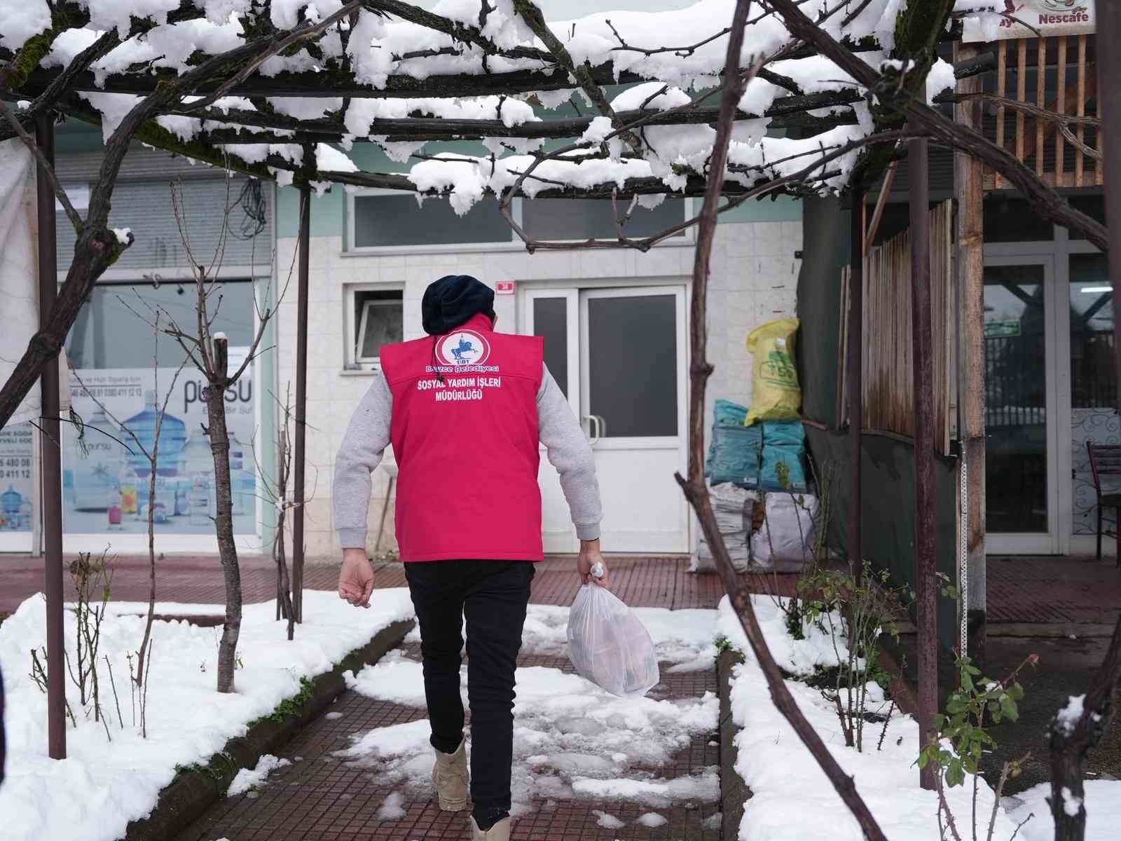 Düzce belediyesi 365 gün ihtiyaç sahiplerinin yanında
