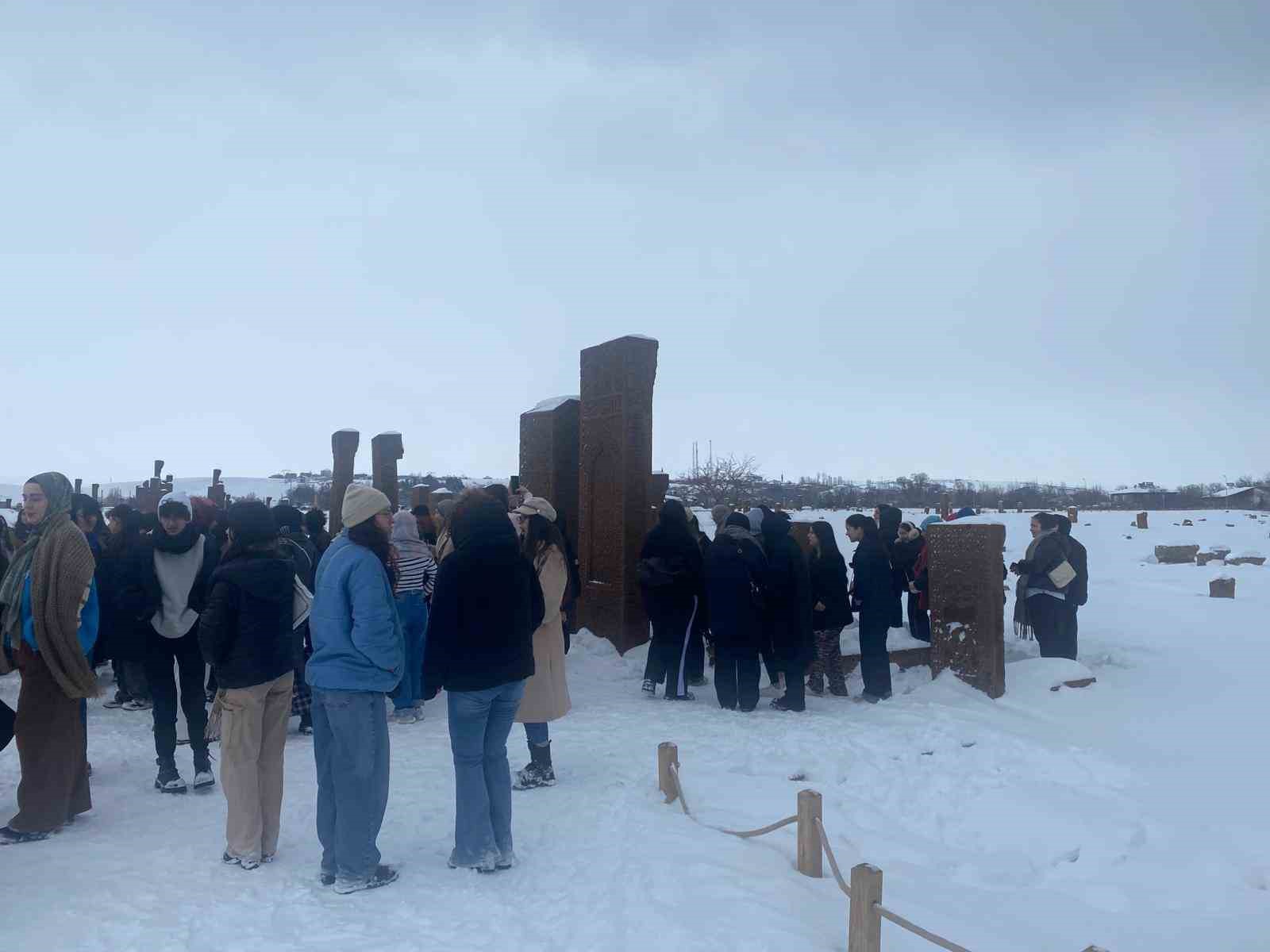 Düzce gençler medeniyet kampında
