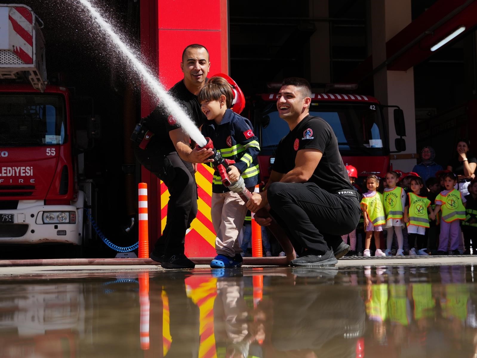 Düzce itfaiyesi 700 yangına müdahale etti
