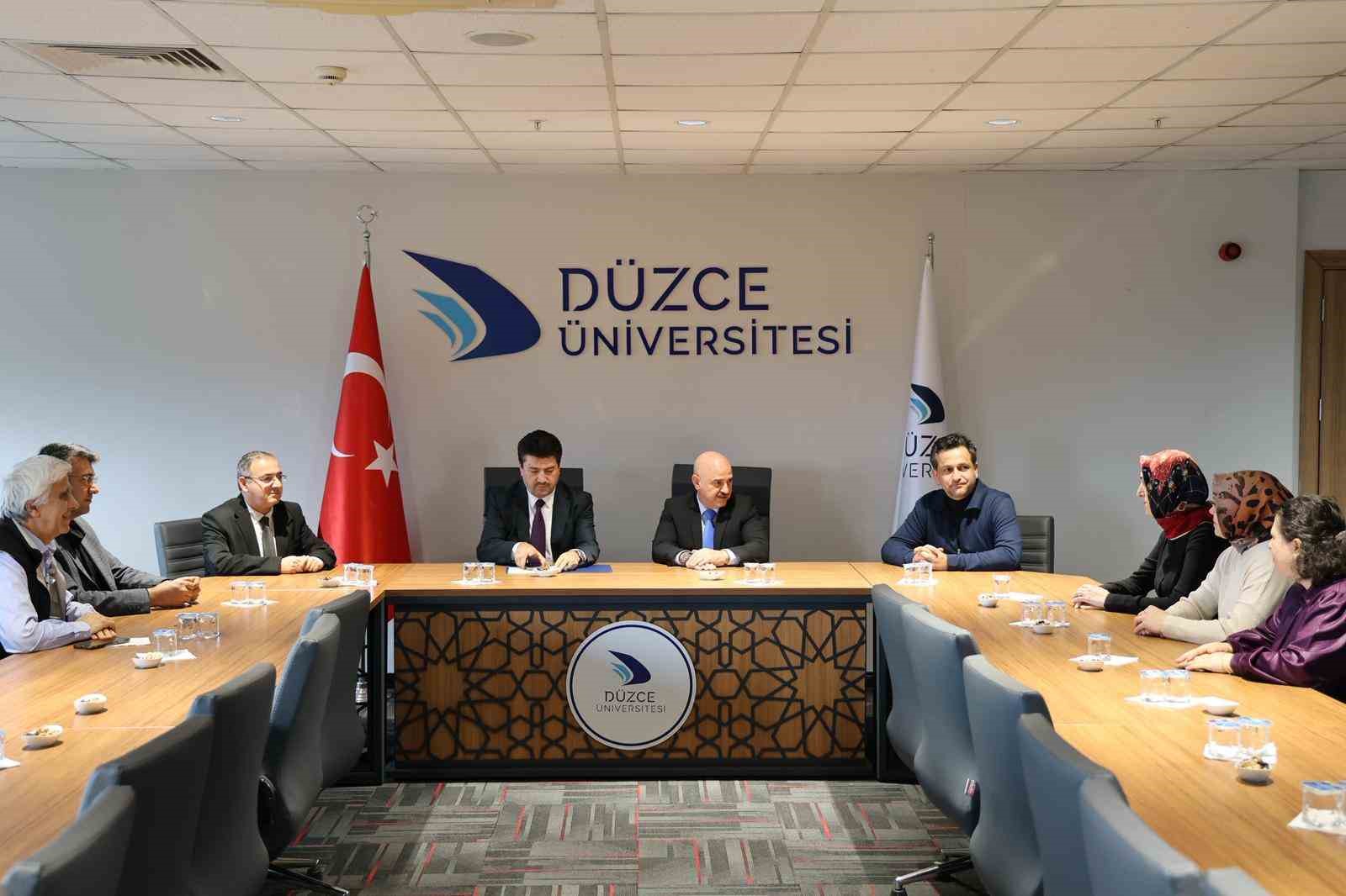 Düzce Meslek Yüksekokulu 3 programı akredite edildi

