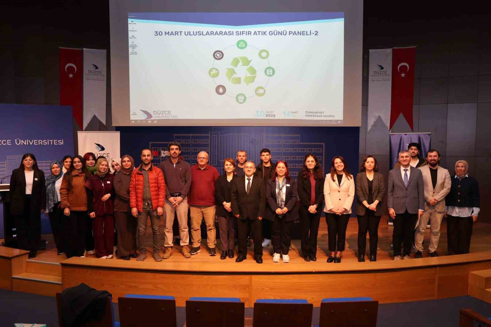 Düzce Üniversitesi’nde uluslararası sıfır atık günü paneli gerçekleştirildi
Düzce Üniversitesi’nde uluslararası sıfır atık günü paneli gerçekleştirildi