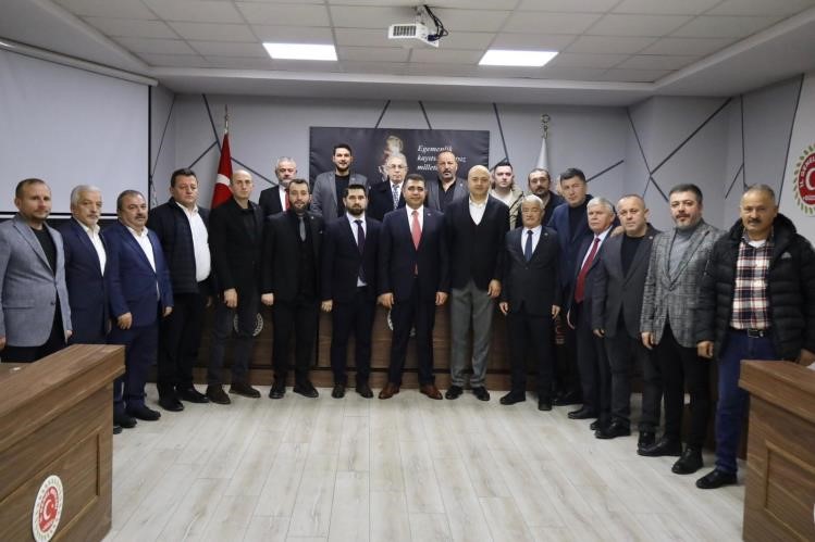 Düzce Valisi Aslan’dan veda ziyaretleri
