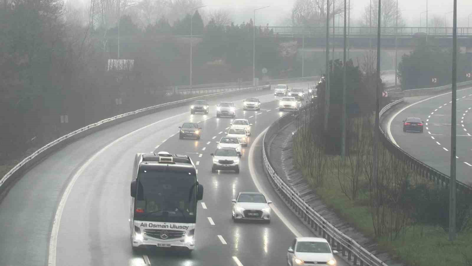 Düzce’de bayram dönüşü akıcı yoğunluk
