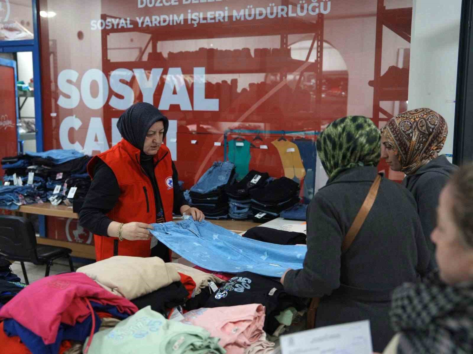 Düzce’de bin 800 çocuğun bu bayramda yüzü gülecek
