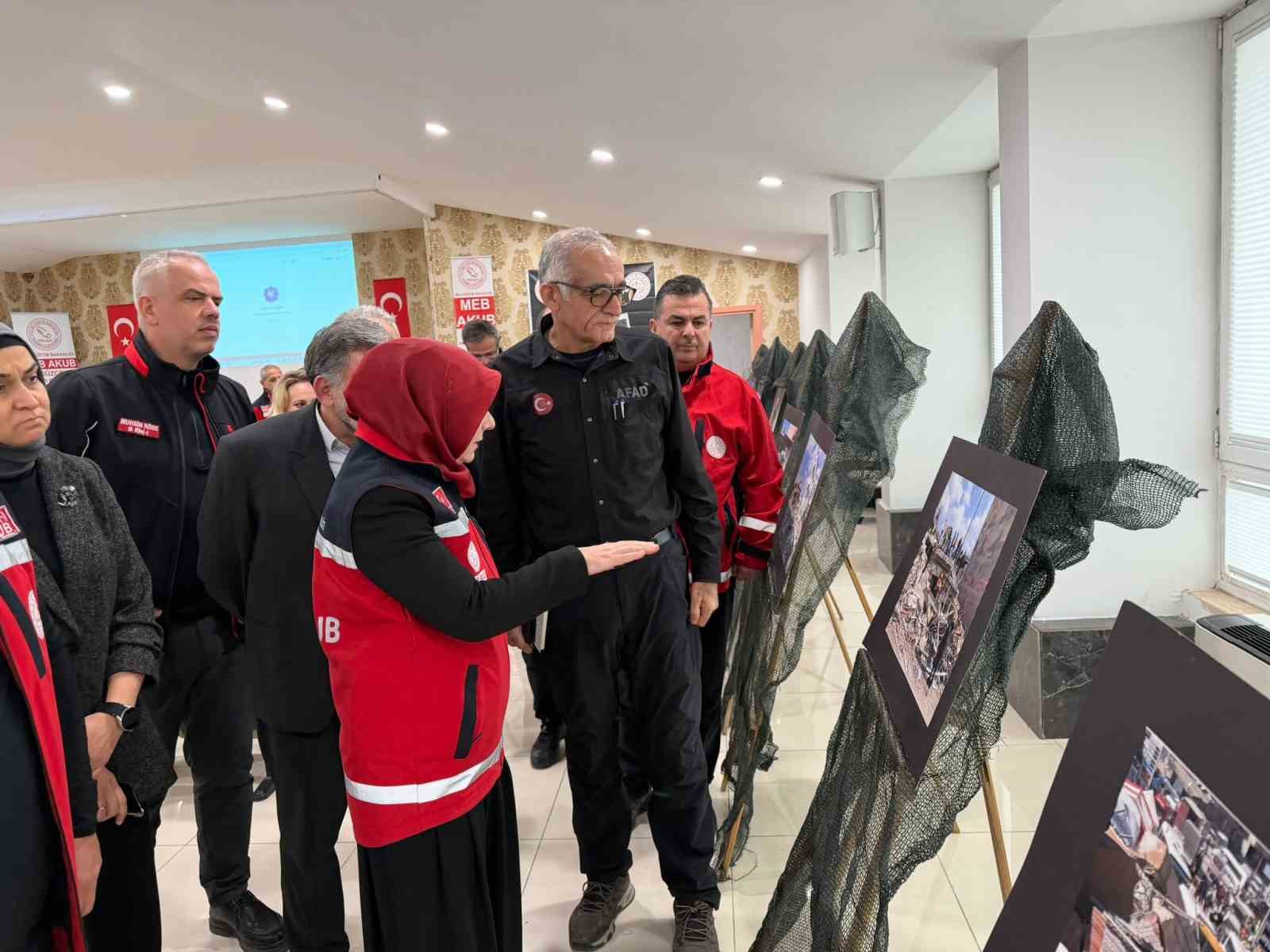 Düzce’de dualarla anıldı
