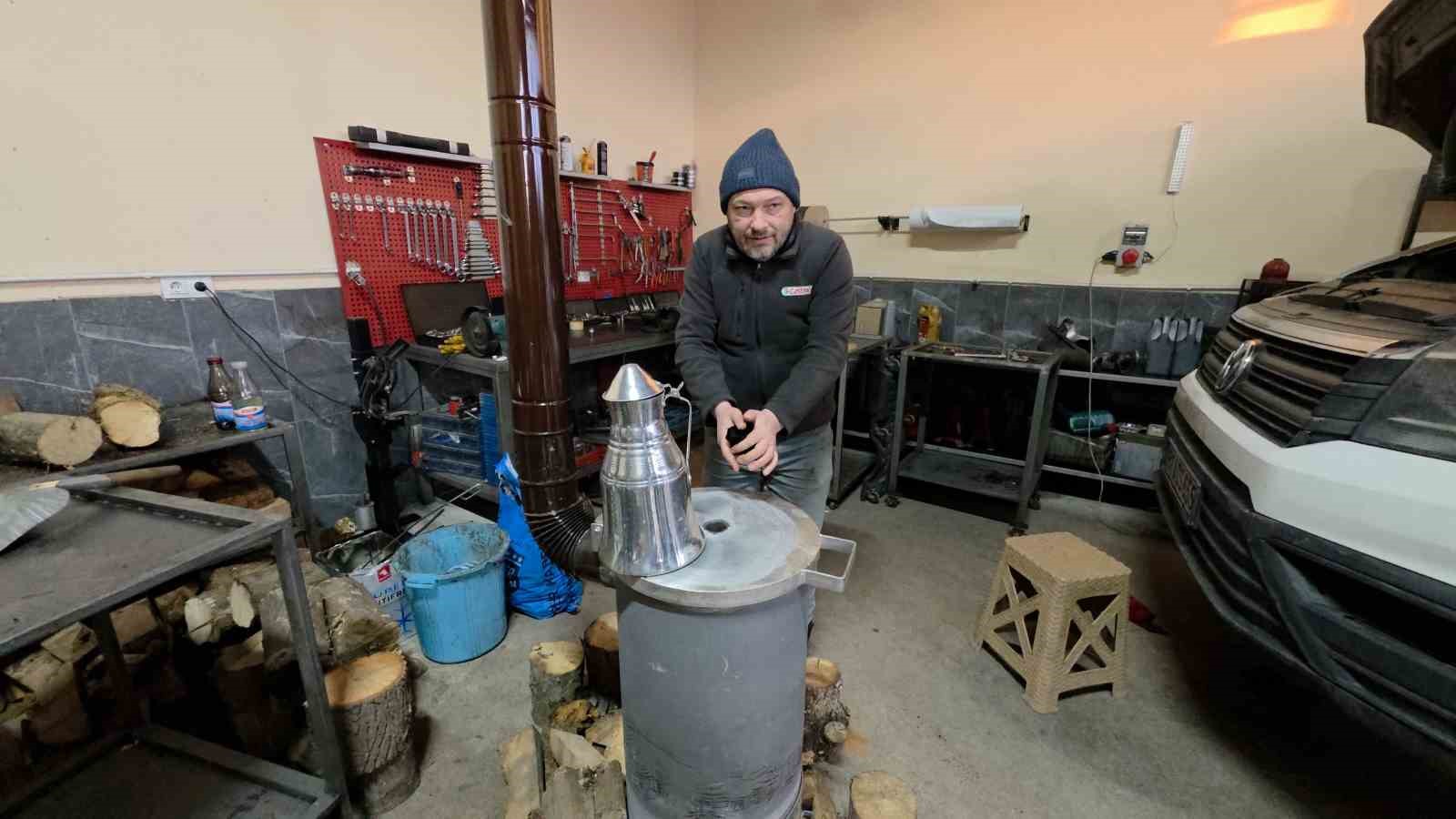 Düzce’de eksi 10 derecede sanayi mesaisi
Düzce’de eksi 10 derecede sanayi mesaisi