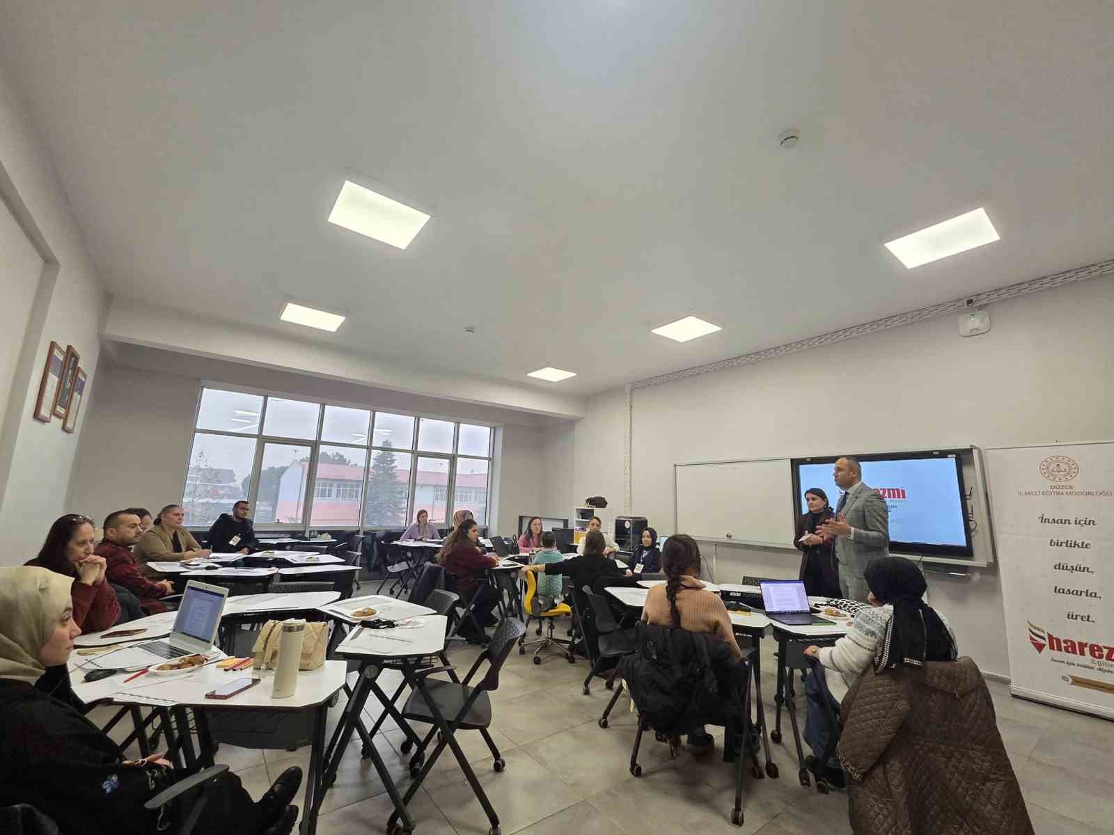 Düzce’de Harezmi Eğitim Modeli deneyimi görüşüldü
